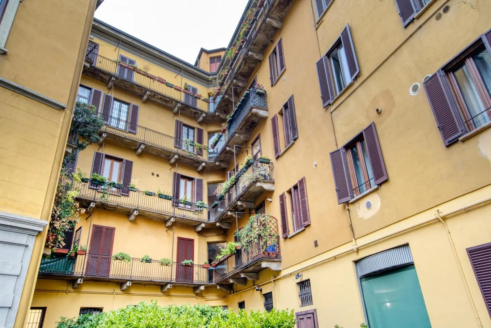 Caseospitali - Deangeli Nest Romantico Bilocale Di Design In Zona De Angeli, Rinnovato E Accessoriato Milan Apartment