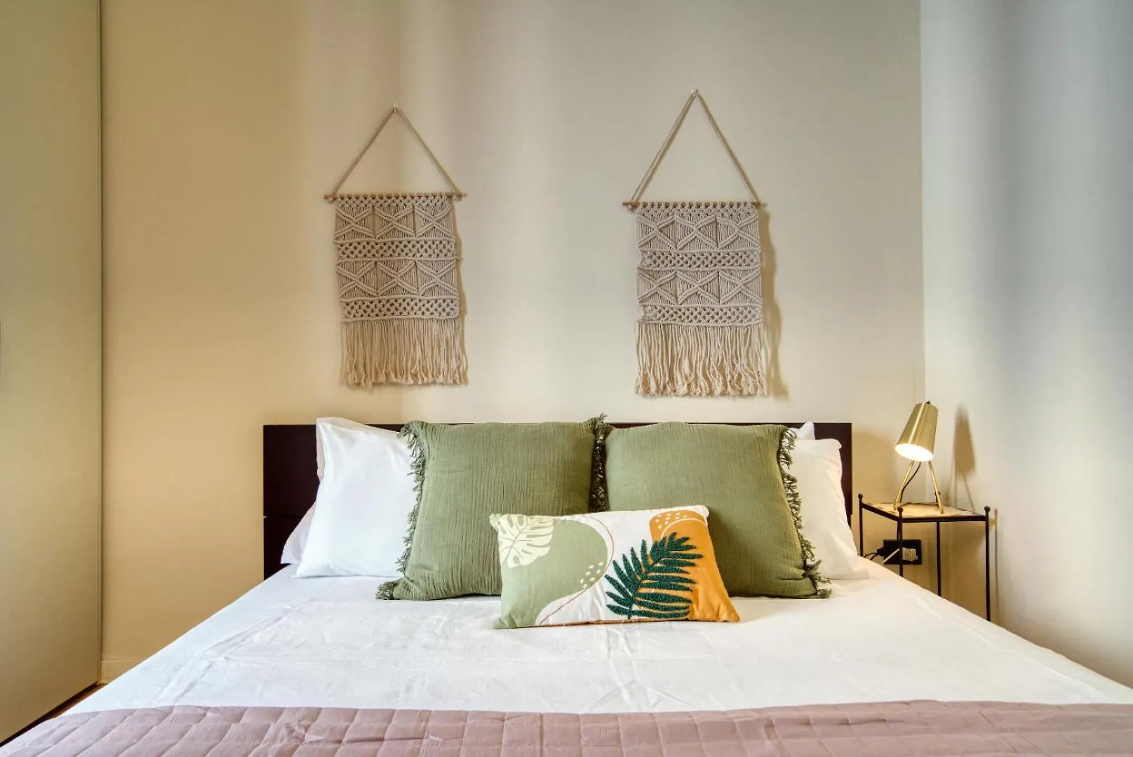 Caseospitali - Deangeli Nest Romantico Bilocale Di Design In Zona De Angeli, Rinnovato E Accessoriato Milan Apartment